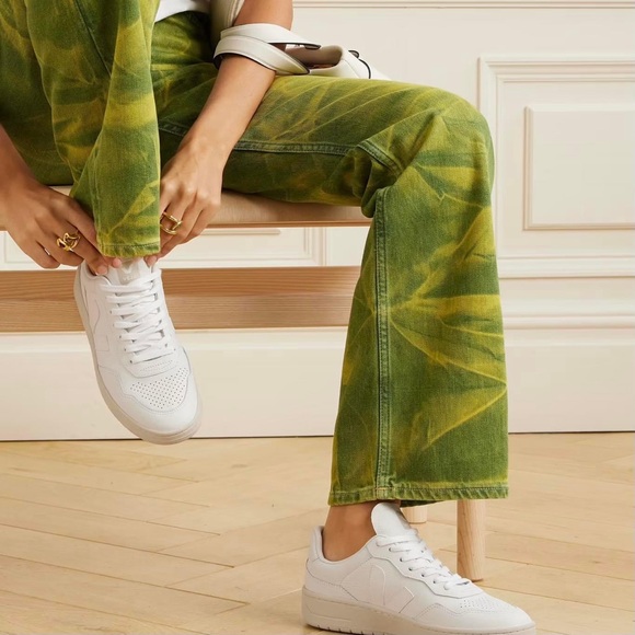 VEJA V-90 LEATHER SNEAKERS - Picture 4 of 4